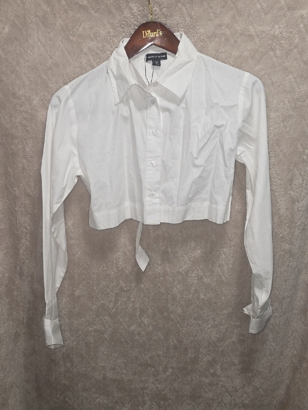 Pretty Little Things Cropped Cream Button-Front Shirt Cute Back